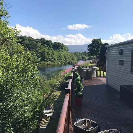 Riverbank Lodge-3