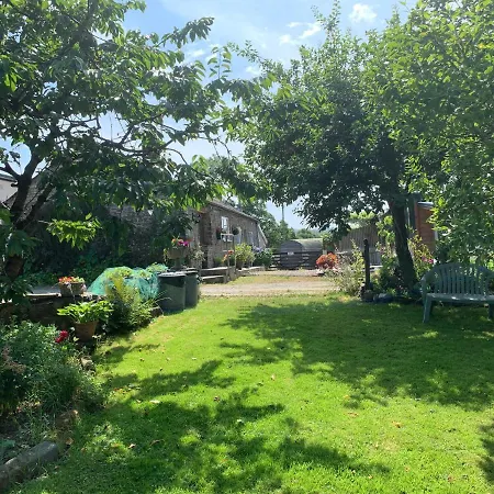 Parc Farm B&B-3