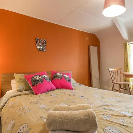 Manorbier Castle Inn Sunset Room-3