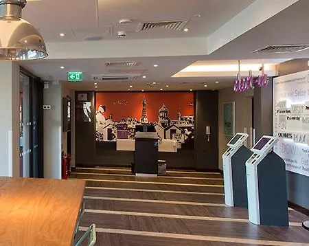 Premier Inn Holyhead-3