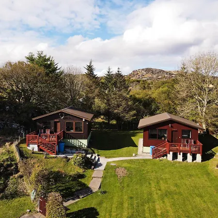 Caisteal Liath Chalets-3