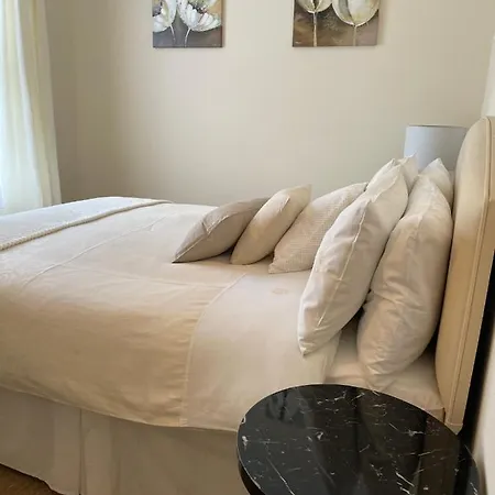 Caris Guest House-3
