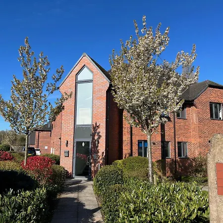 Cross Court, Stafford By Bell Apartments-2