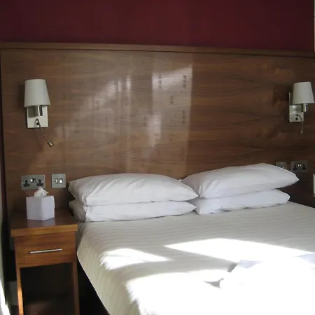 Wheatlands Lodge Hotel-3