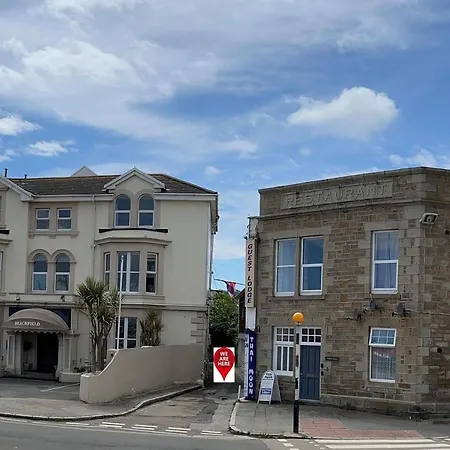 Guest Lodge Penzance-2