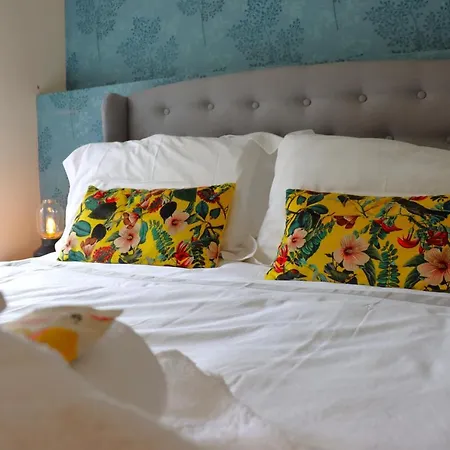 The Little Lion Inn, Red Lion-3