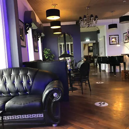 The Staincliffe Hotel-2
