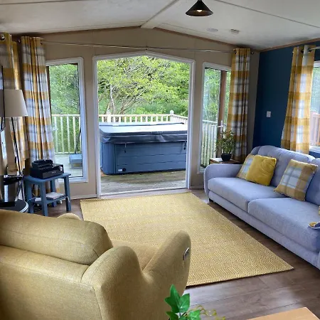 Cedar Creek Lodge-3