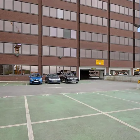 Seven Living Broadway Residences - Birmingham City Centre, Broad Street - Free Parking-2