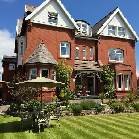 The Old School House - By Central Beach Leisure-2