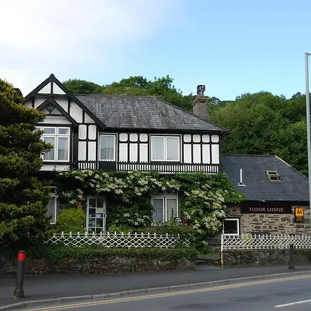 Tudor Lodge-3