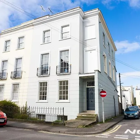 K Suites - Montpellier Apartments-3