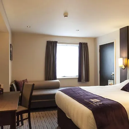Premier Inn York North-2