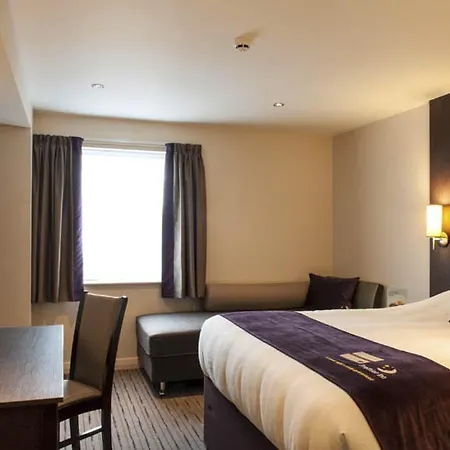 Premier Inn York North-3