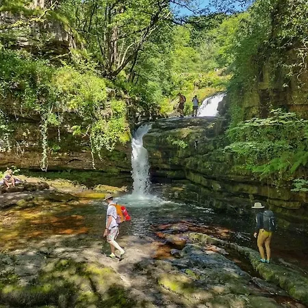 Waterfall Lodge-2