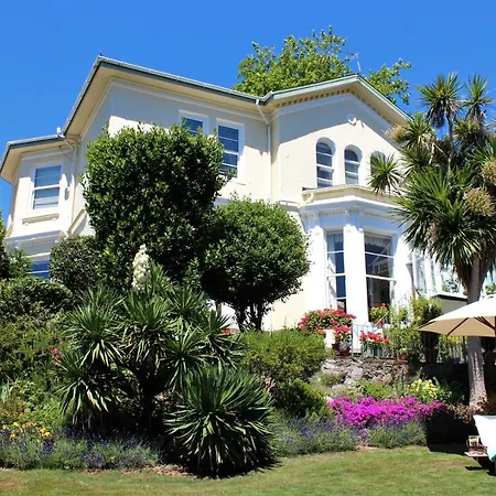 Trafalgar House-3