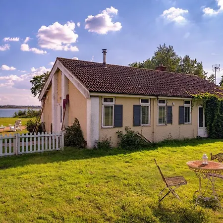 Osea Island Holiday Homes-3