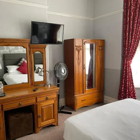 Rostrevor Hotel - Guest House-2