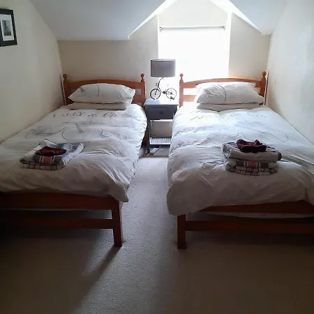 Berwick Hall Cottage-2