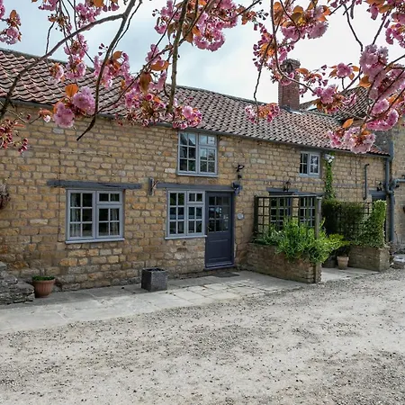 Sands Farm Cottages-2
