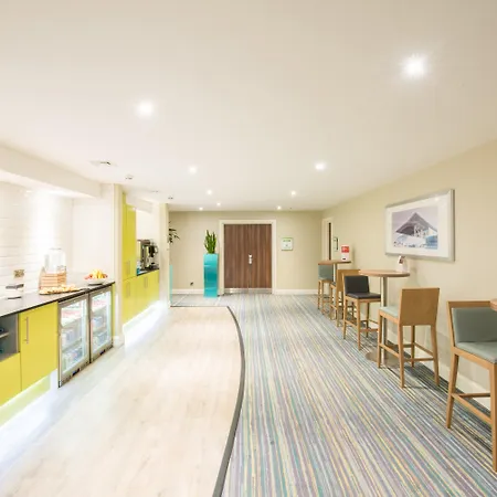 Holiday Inn Cardiff North M4 Jct 32 By Ihg-3