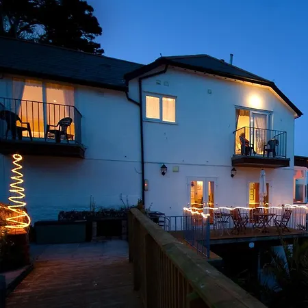 Fieldhead Hotel & Horizons Restaurant-3