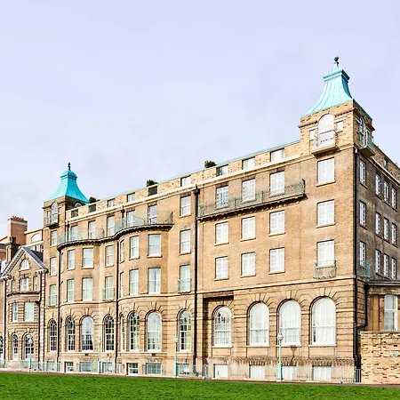 University Arms, Autograph Collection-3