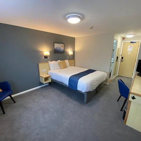 Days Inn Hotel Sedgemoor-2