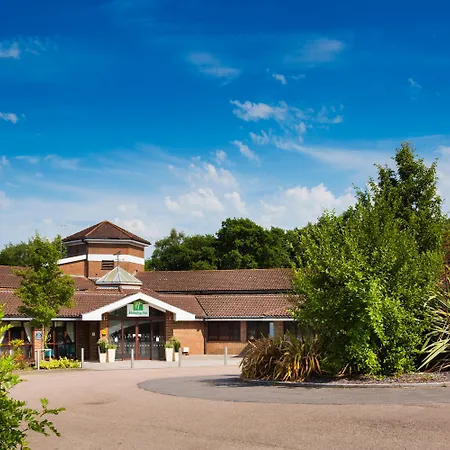 Holiday Inn London Gatwick - Worth By Ihg-2