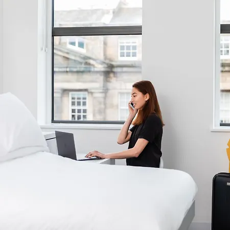 Yotel Edinburgh-2