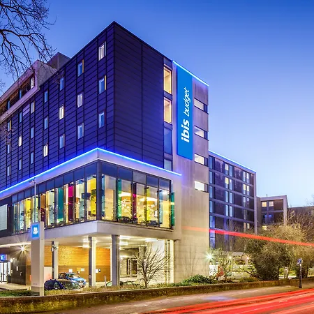Ibis Budget London Heathrow Central-2