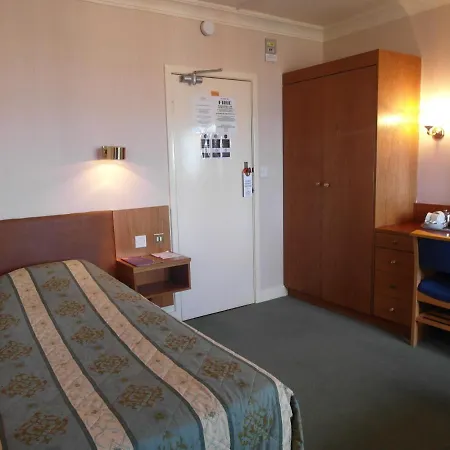 County Hotel-2