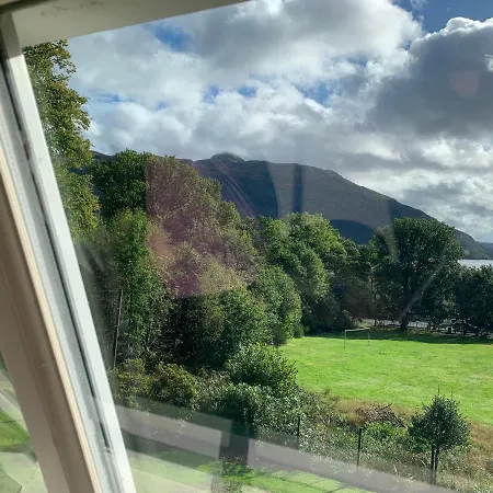 Glebe Country House Tarbet-2