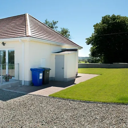 Maple Cottage-2