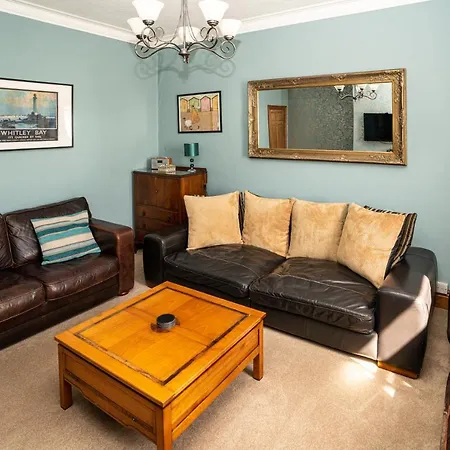 Longsands Lodge-2