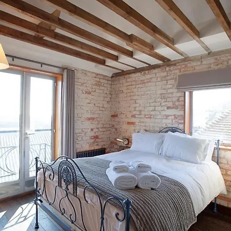 Rocksalt Rooms-2