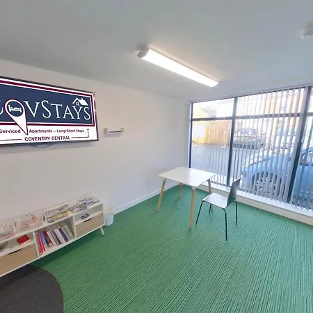 Signature House - Contemporary Studios In Coventry City Centre, Free Parking, By Covstays-3