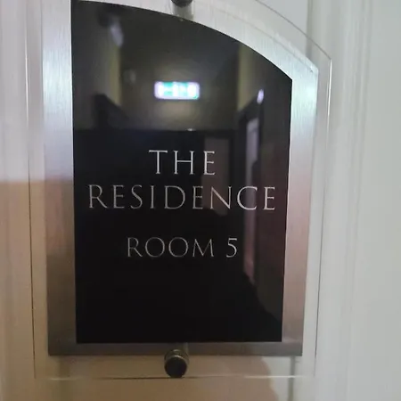 The Residence - No 8-3