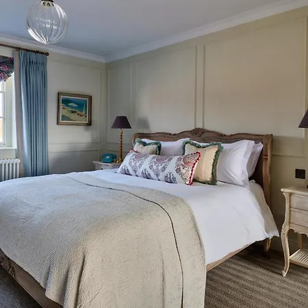 Stanwell House-2