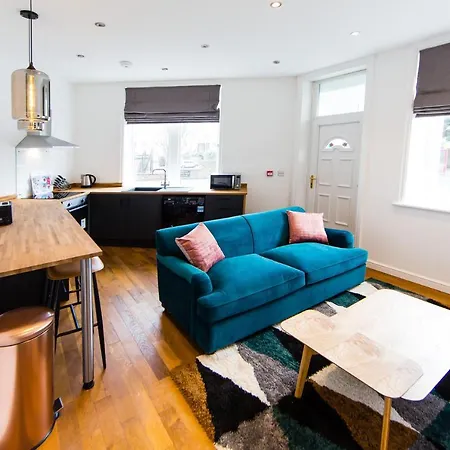 Salts House - Contemporary Apartments In Saltaire - Free On-Street Parking-3