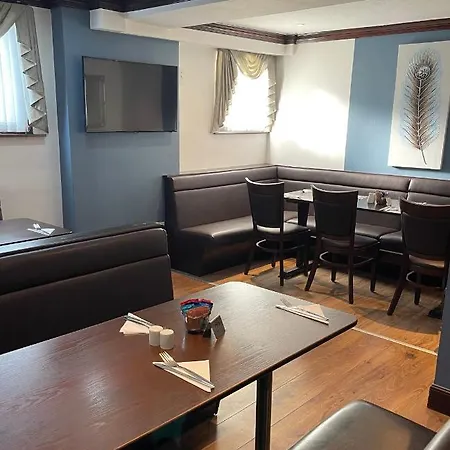 Waverley Hotel-2