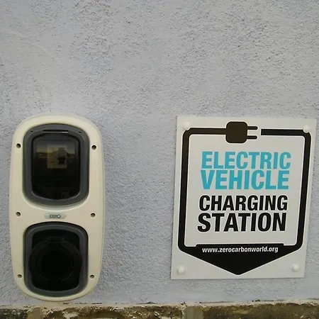 Dalesgate Hotel - Self Check In-3