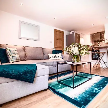 Sandpearl Suite Apartments-2