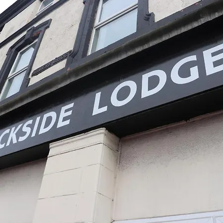Dockside Lodge-3