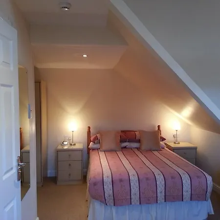 Landguard Lodge-2