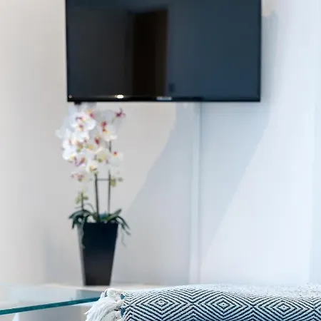 The Pearl Suite By Margate Suites-2