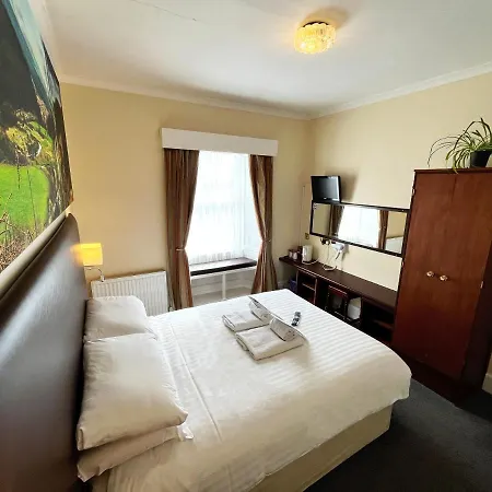 Buccleuch Arms Hotel-3