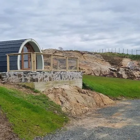 Fairhead Glamping Pods-3