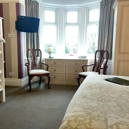 Rutland West Guest House-3