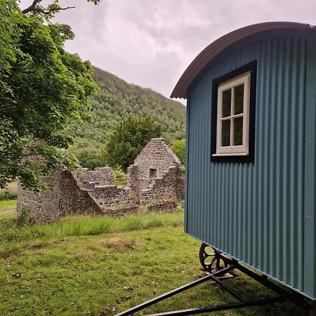 Craskie Glamping Pods-3